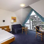 Ringhotel Waldhotel Bärenstein 4*