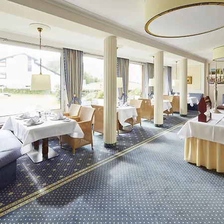 Waldhotel Baerenstein Szálloda 4*