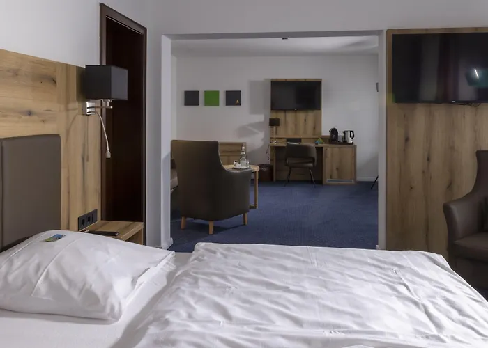 Waldhotel Baerenstein 酒店 4*